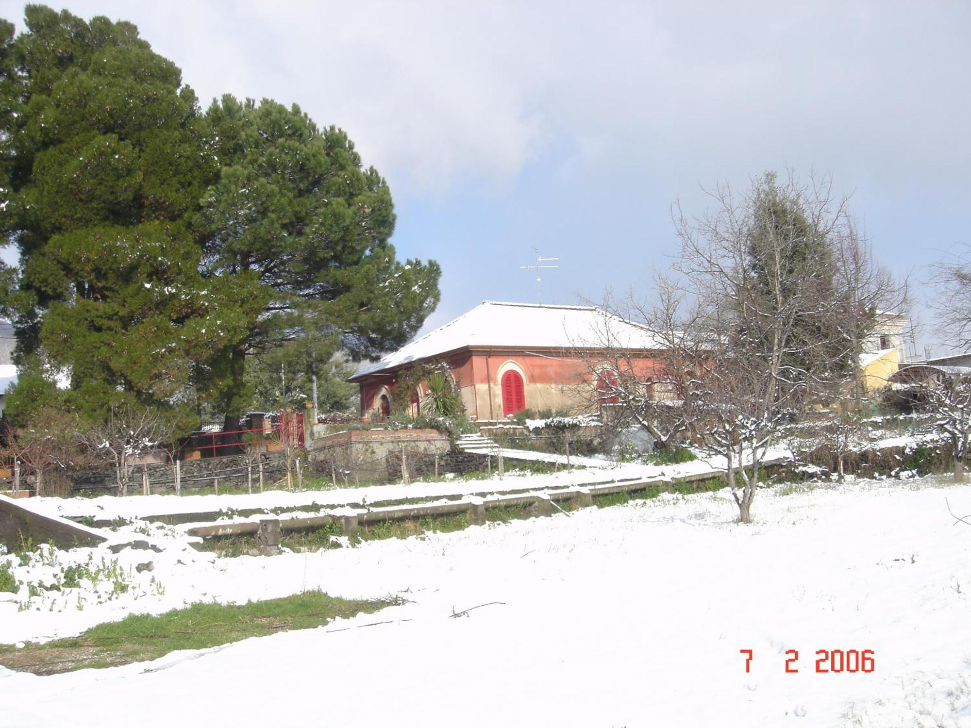 B&B Sotto I Pini Zafferana Etnea Dış mekan fotoğraf