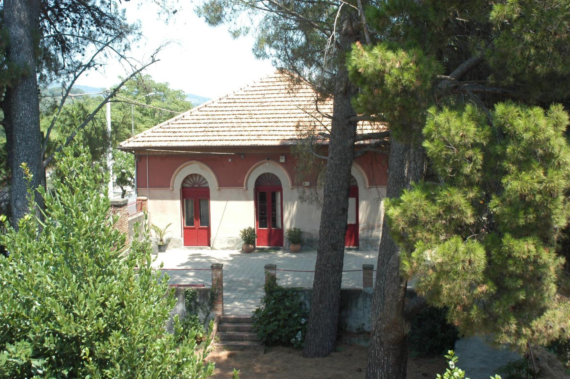 B&B Sotto I Pini Zafferana Etnea Dış mekan fotoğraf